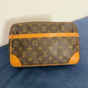 Louis Vuitton Vintage Compiegne 28 Clutch Purse Travel Toiletry Bag